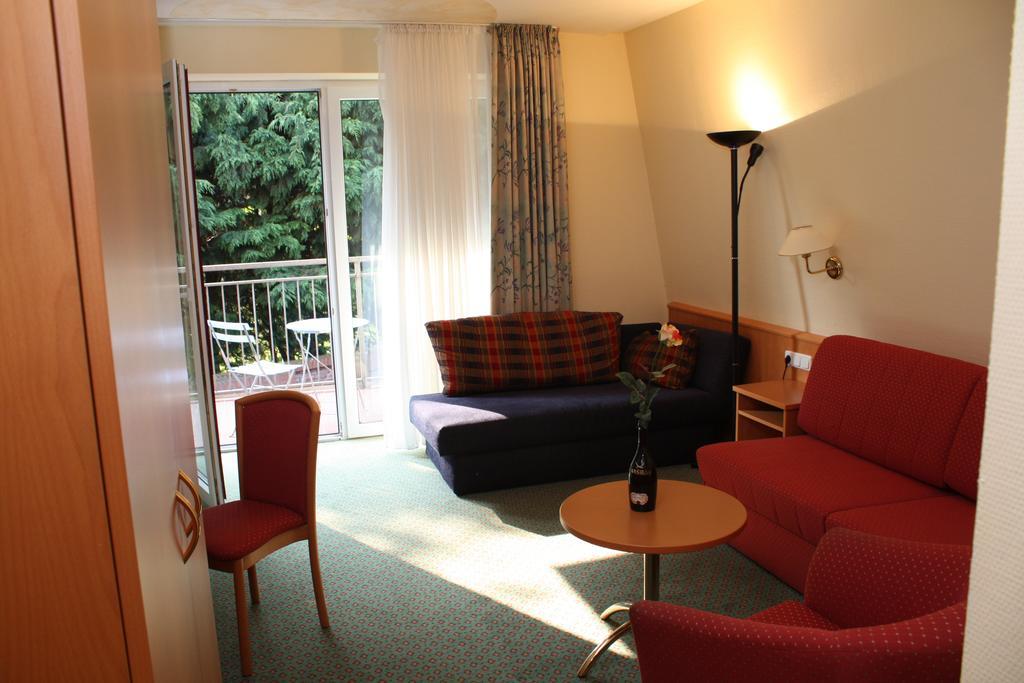 Hotel Gremersdorf - Zum Gruenen Jaeger Ruang foto