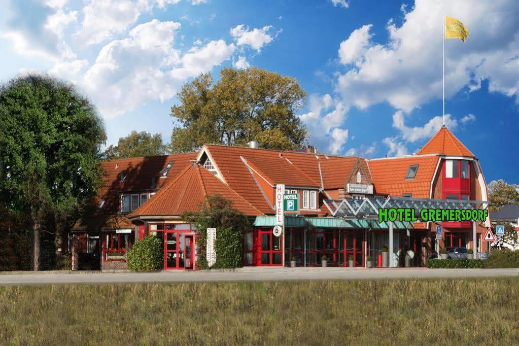 Hotel Gremersdorf - Zum Gruenen Jaeger Bagian luar foto